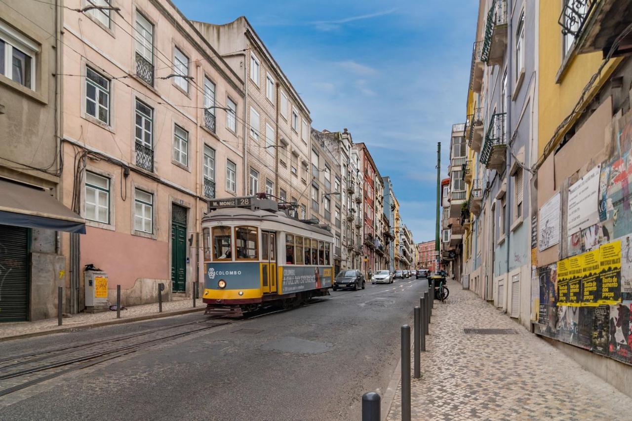 Charming Tram 28 Apartment By Lovelystay Lisbon Luaran gambar