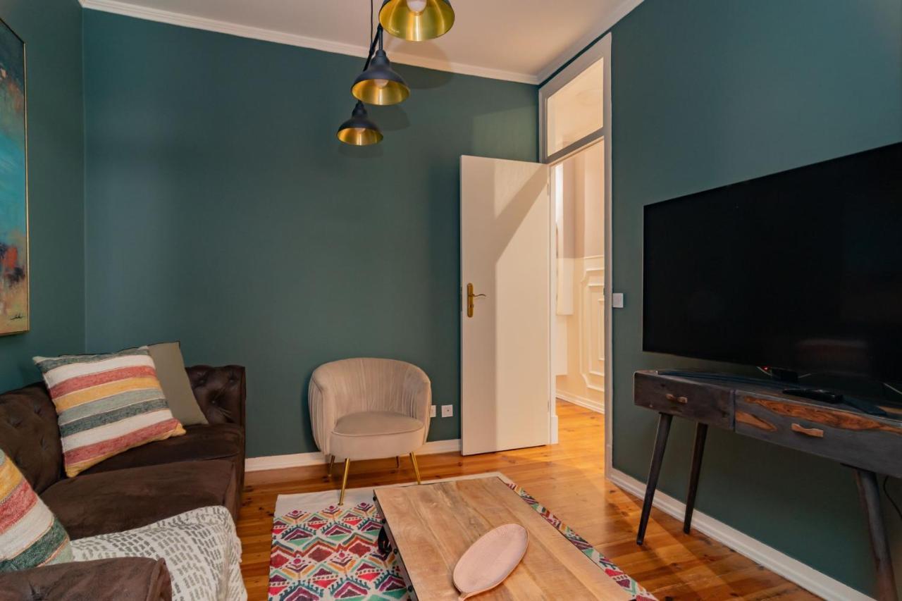 Charming Tram 28 Apartment By Lovelystay Lisbon Luaran gambar